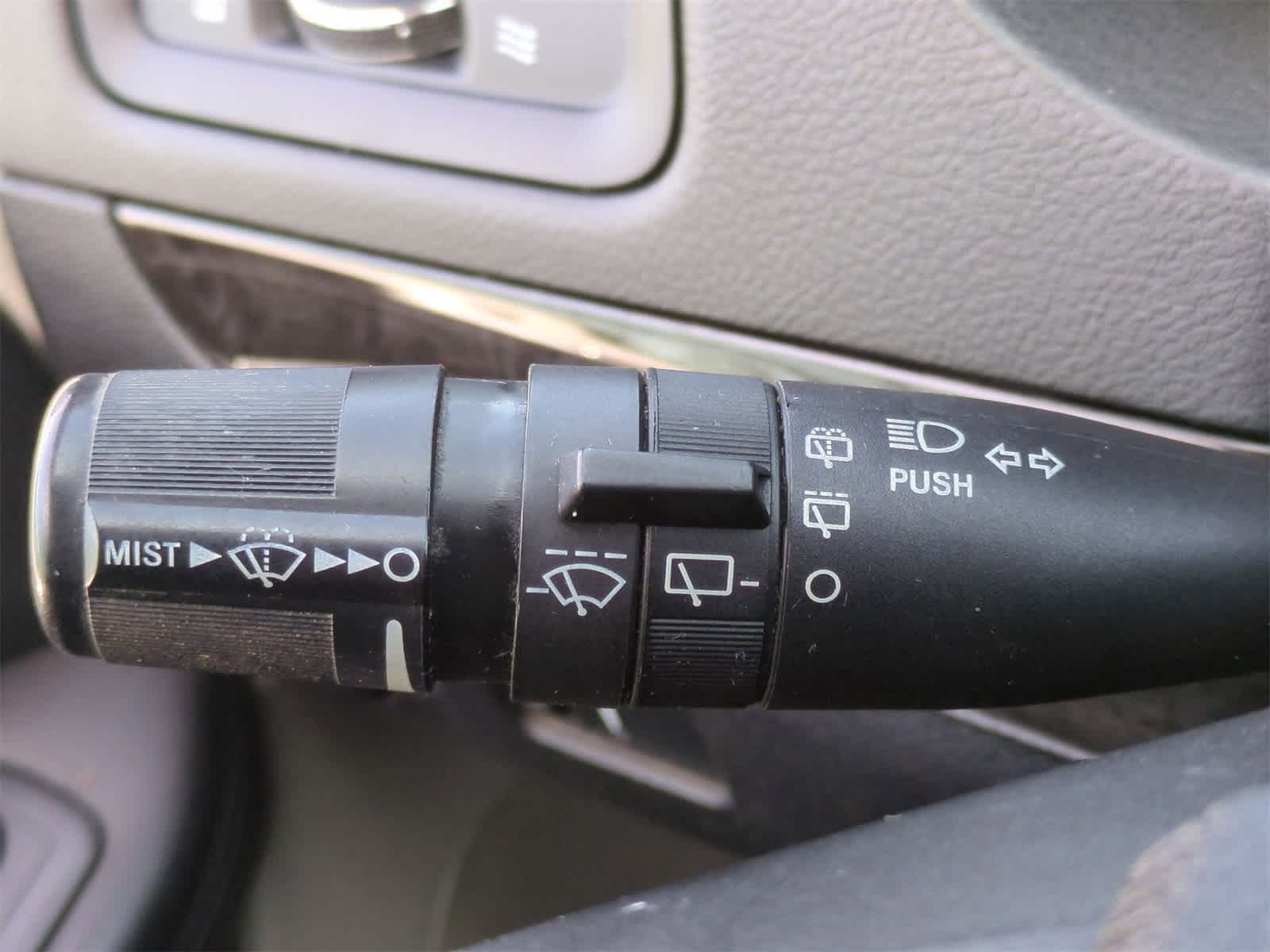 2014 Dodge Grand Caravan SE 25