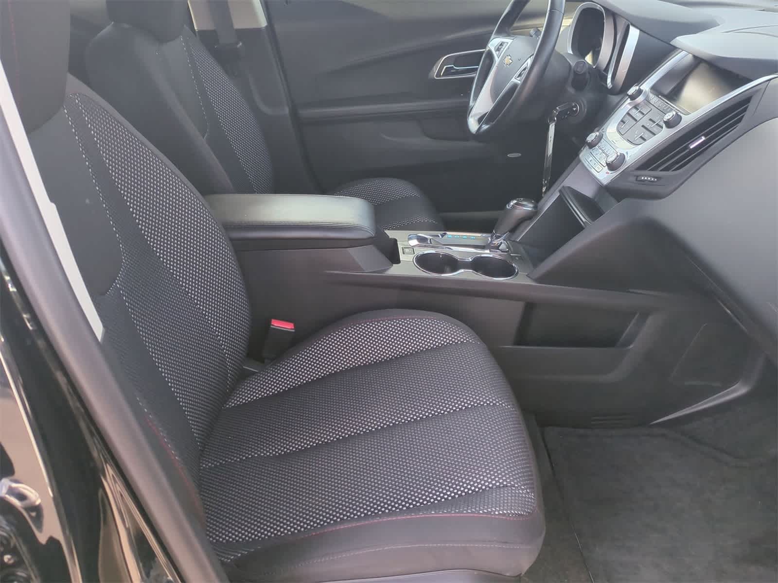 Thumbnail: 2016 Chevrolet Equinox - 21