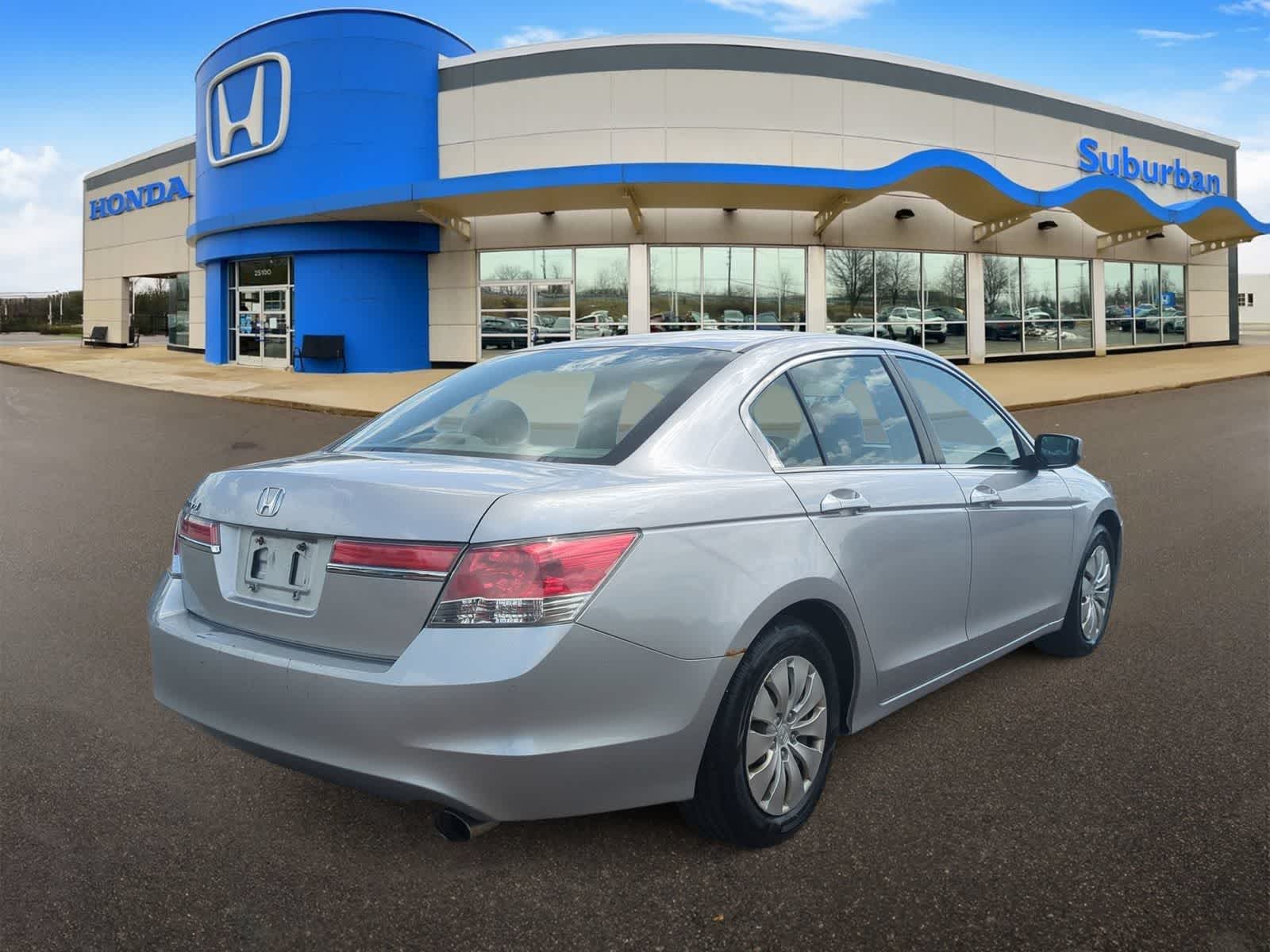 Thumbnail: 2011 Honda Accord - 8