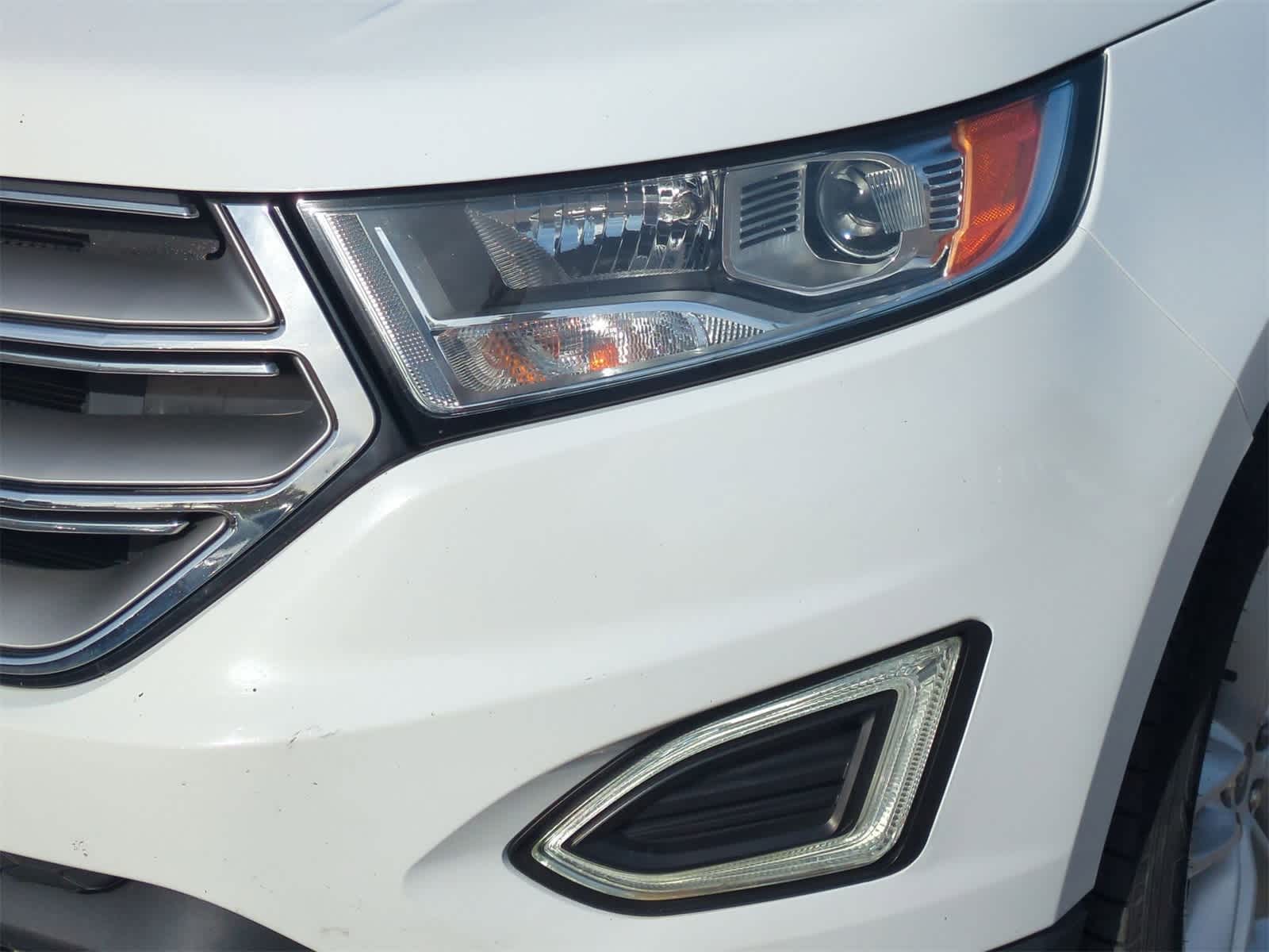 Thumbnail: 2015 Ford Edge - 11