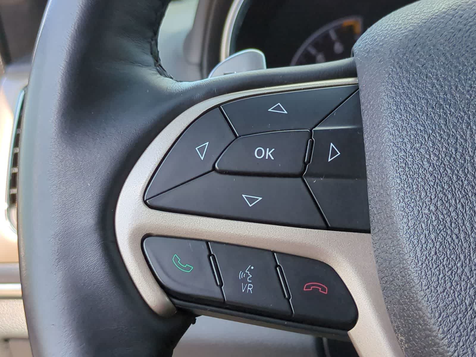 Thumbnail: 2014 Jeep Grand Cherokee - 25