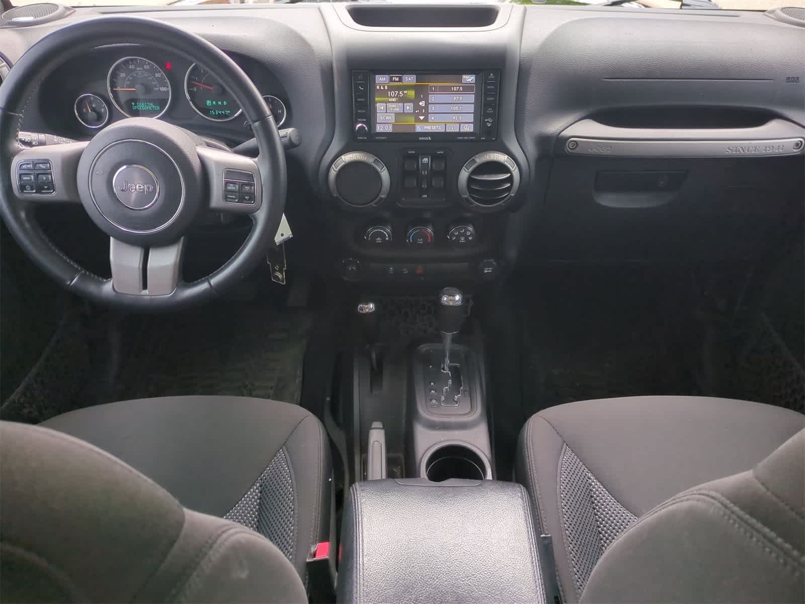 Thumbnail: 2016 Jeep Wrangler - 15