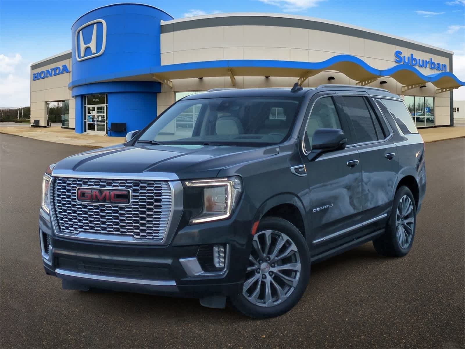 2021 GMC Yukon Denali's photo