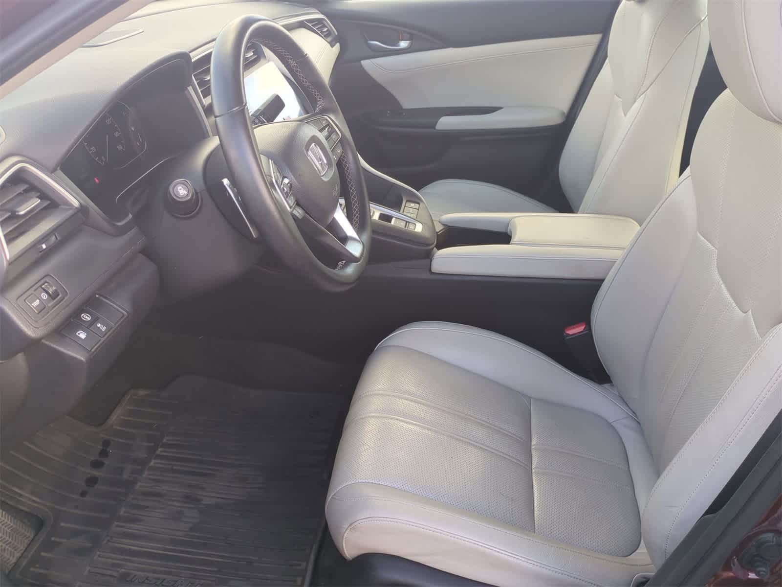 Thumbnail: 2019 Honda Insight - 17