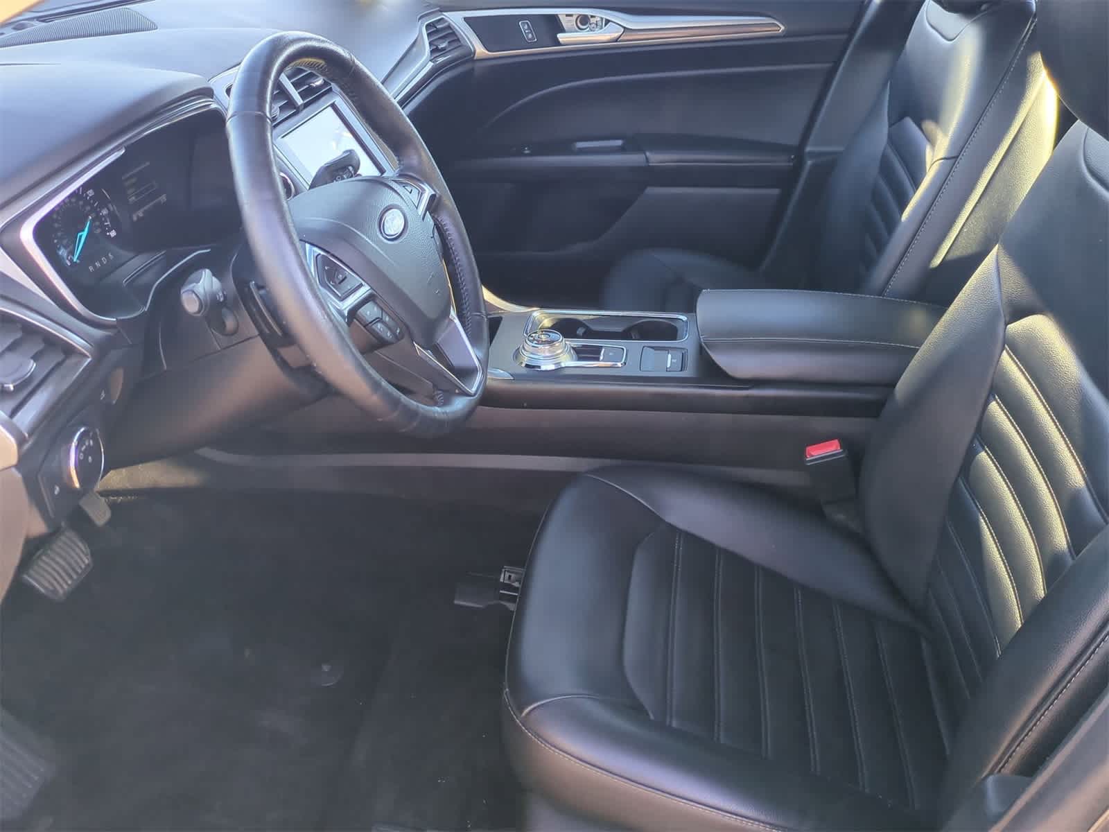 Thumbnail: 2019 Ford Fusion - 16