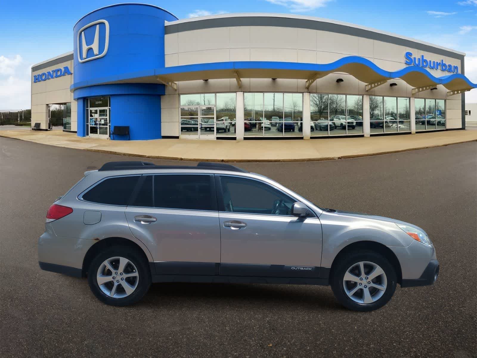 Thumbnail: 2014 Subaru Outback - 9