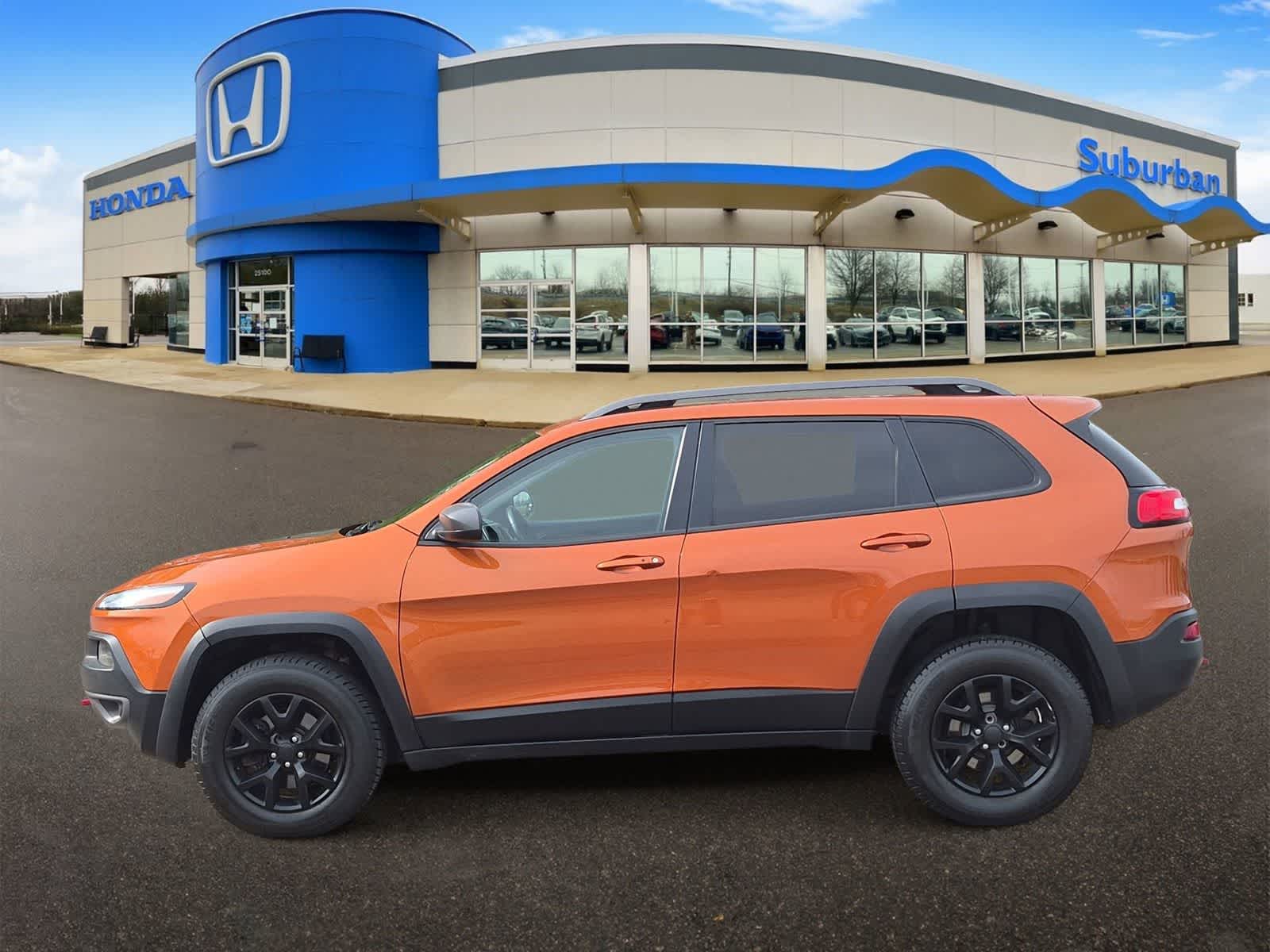 Thumbnail: 2016 Jeep Cherokee - 5