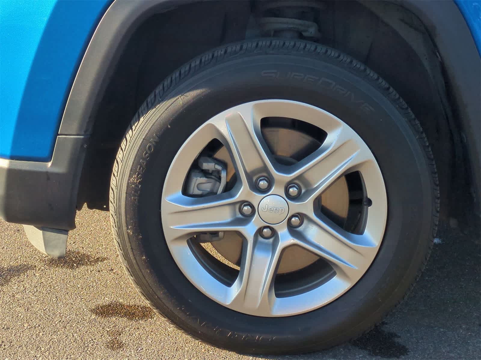 Thumbnail: 2024 Jeep Compass - 15