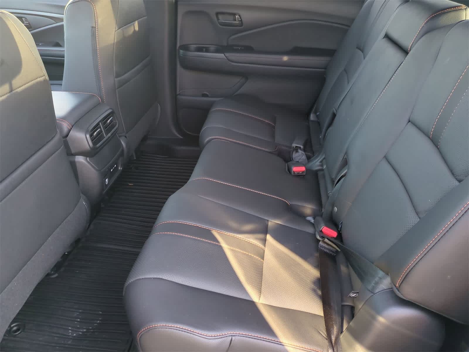 Thumbnail: 2024 Honda Passport - 21