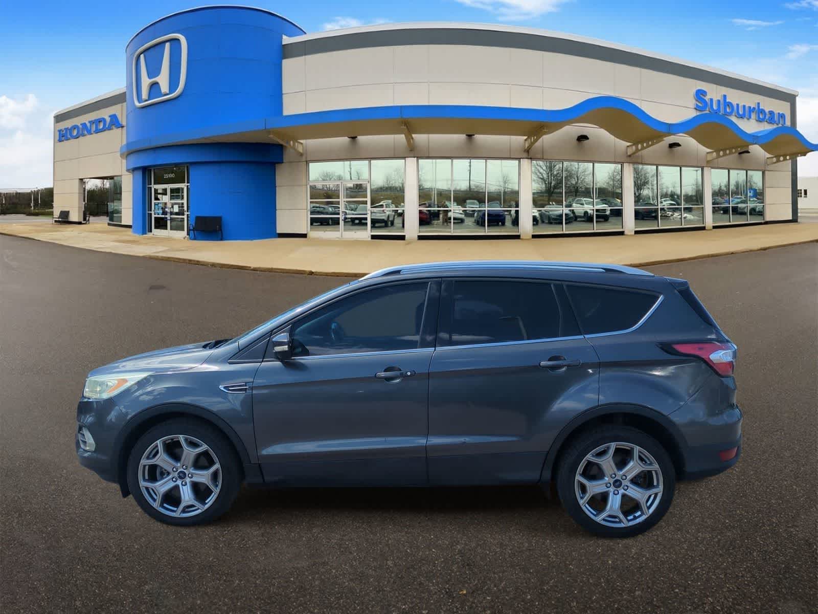 Thumbnail: 2017 Ford Escape - 5