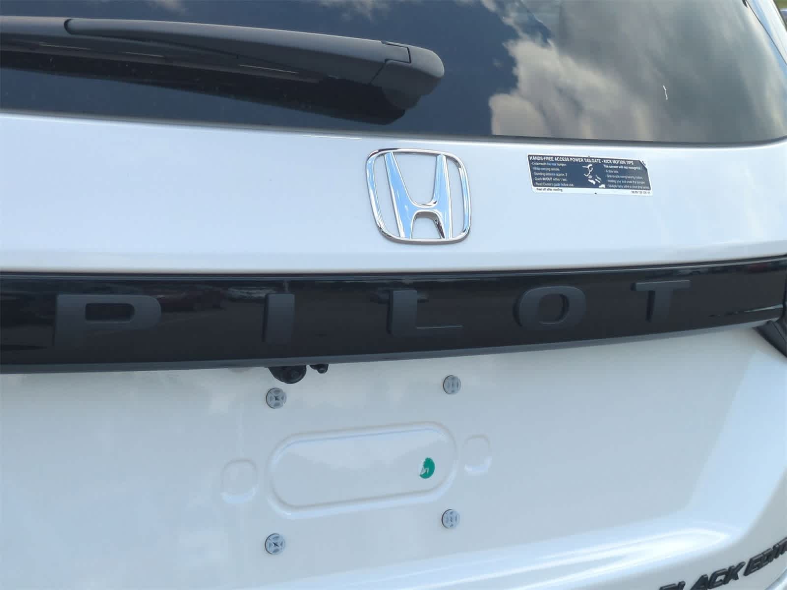 Thumbnail: 2025 Honda Pilot - 13
