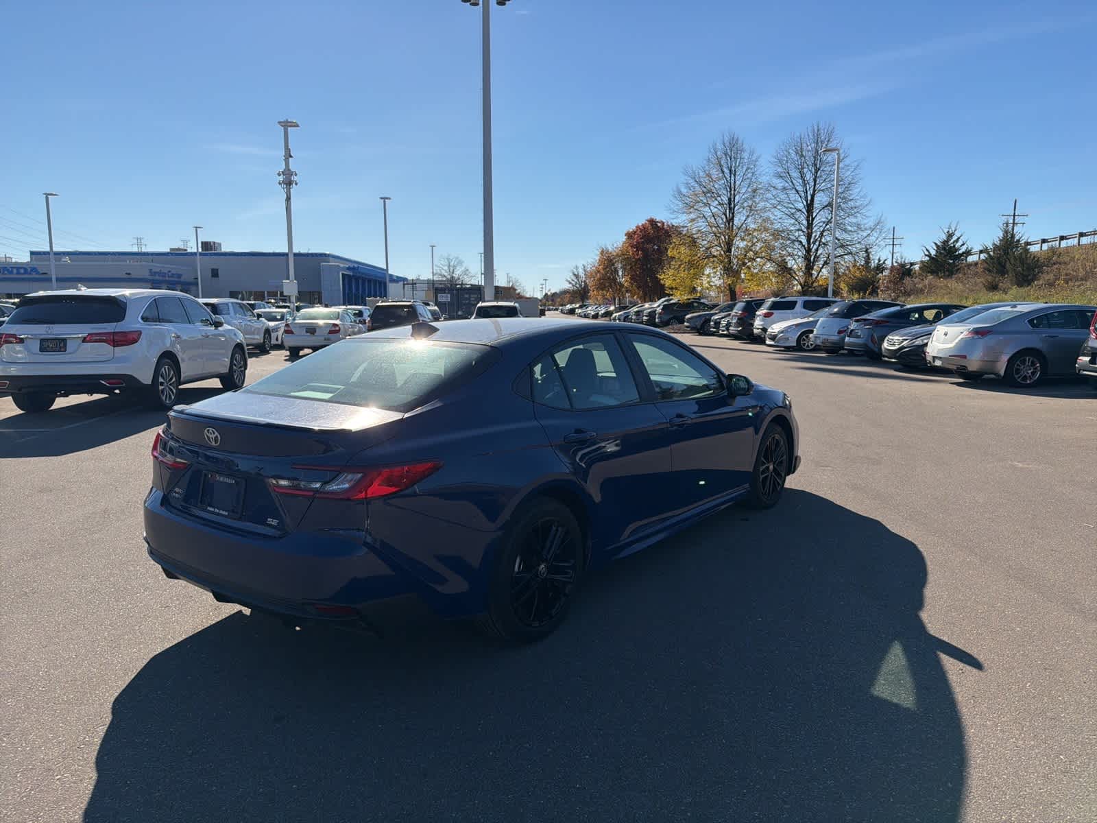 Thumbnail: 2025 Toyota Camry - 19