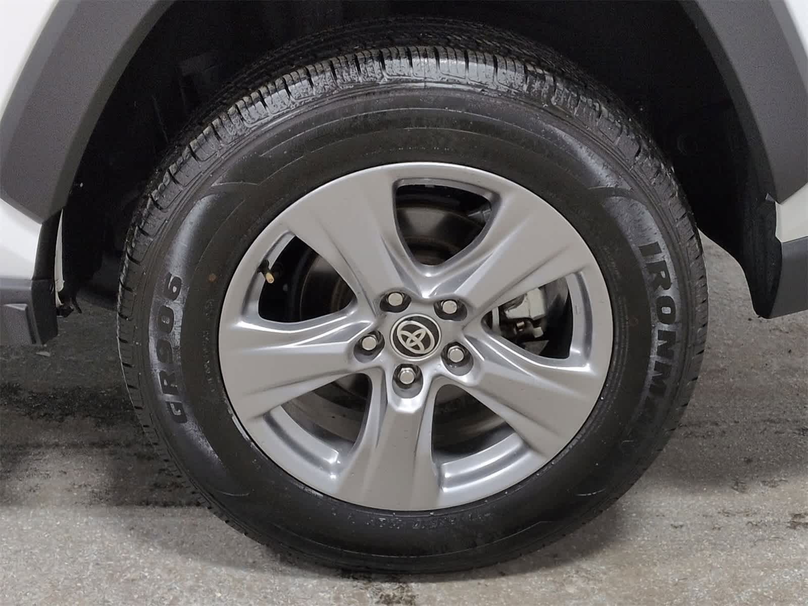 Thumbnail: 2024 Toyota RAV4 - 14