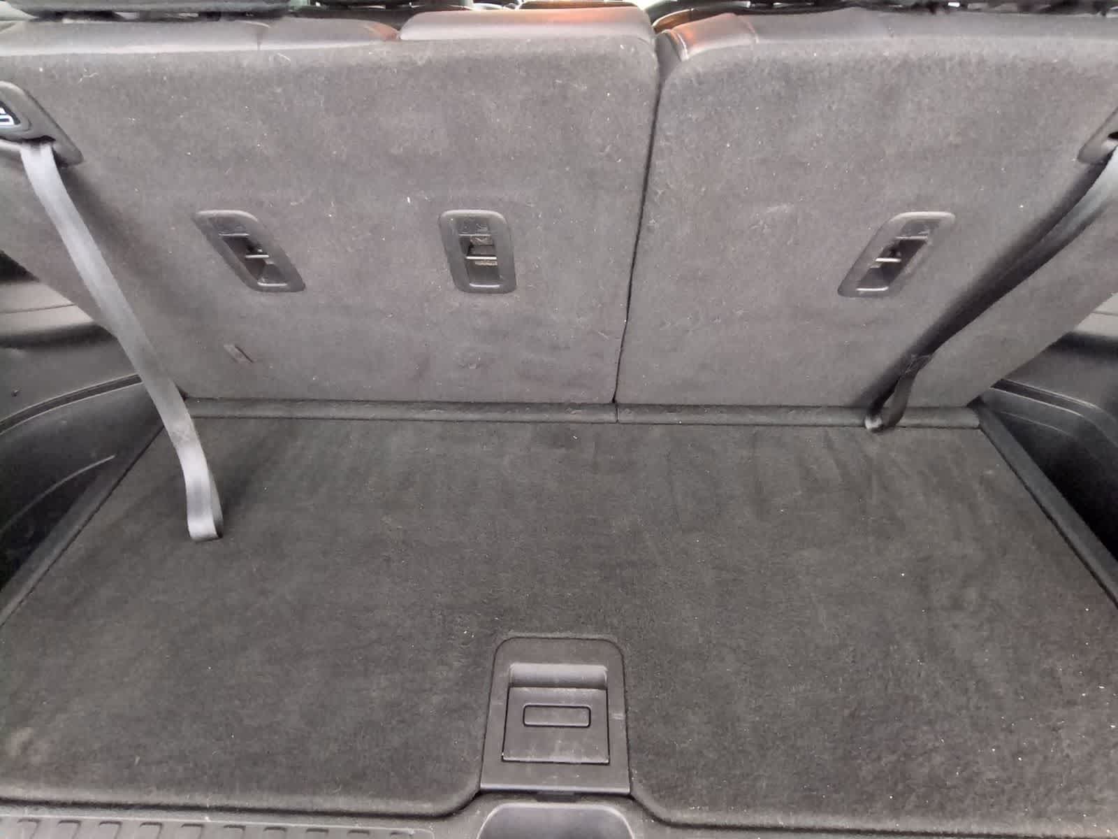 Thumbnail: 2017 Honda Pilot - 36