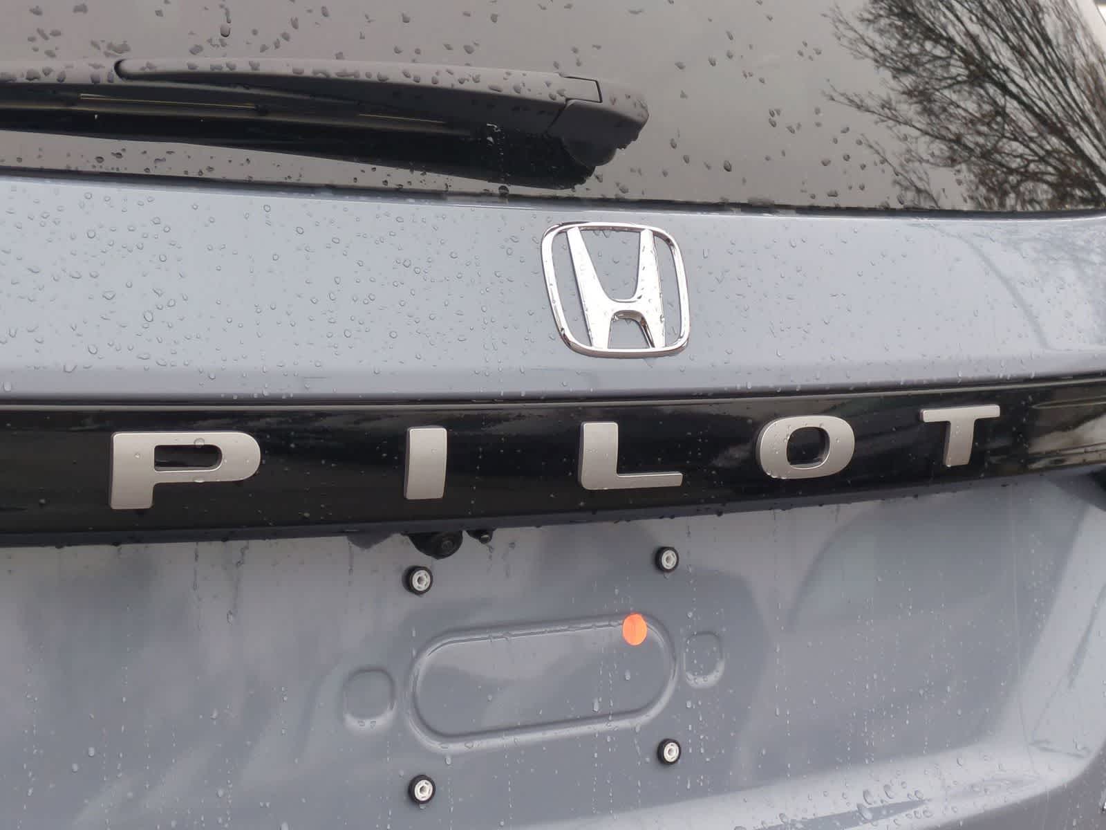 Thumbnail: 2026 Honda Pilot - 14
