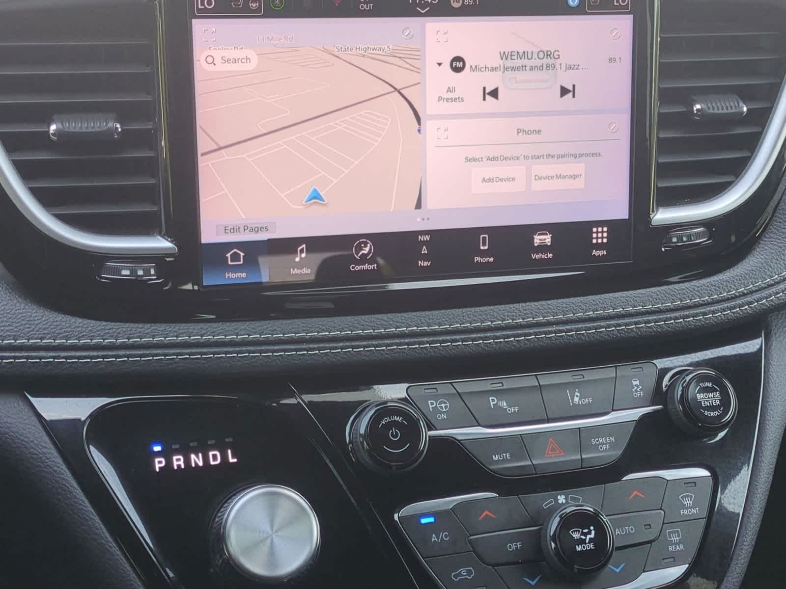 2024 Chrysler Pacifica PHEV Select - Photo 27