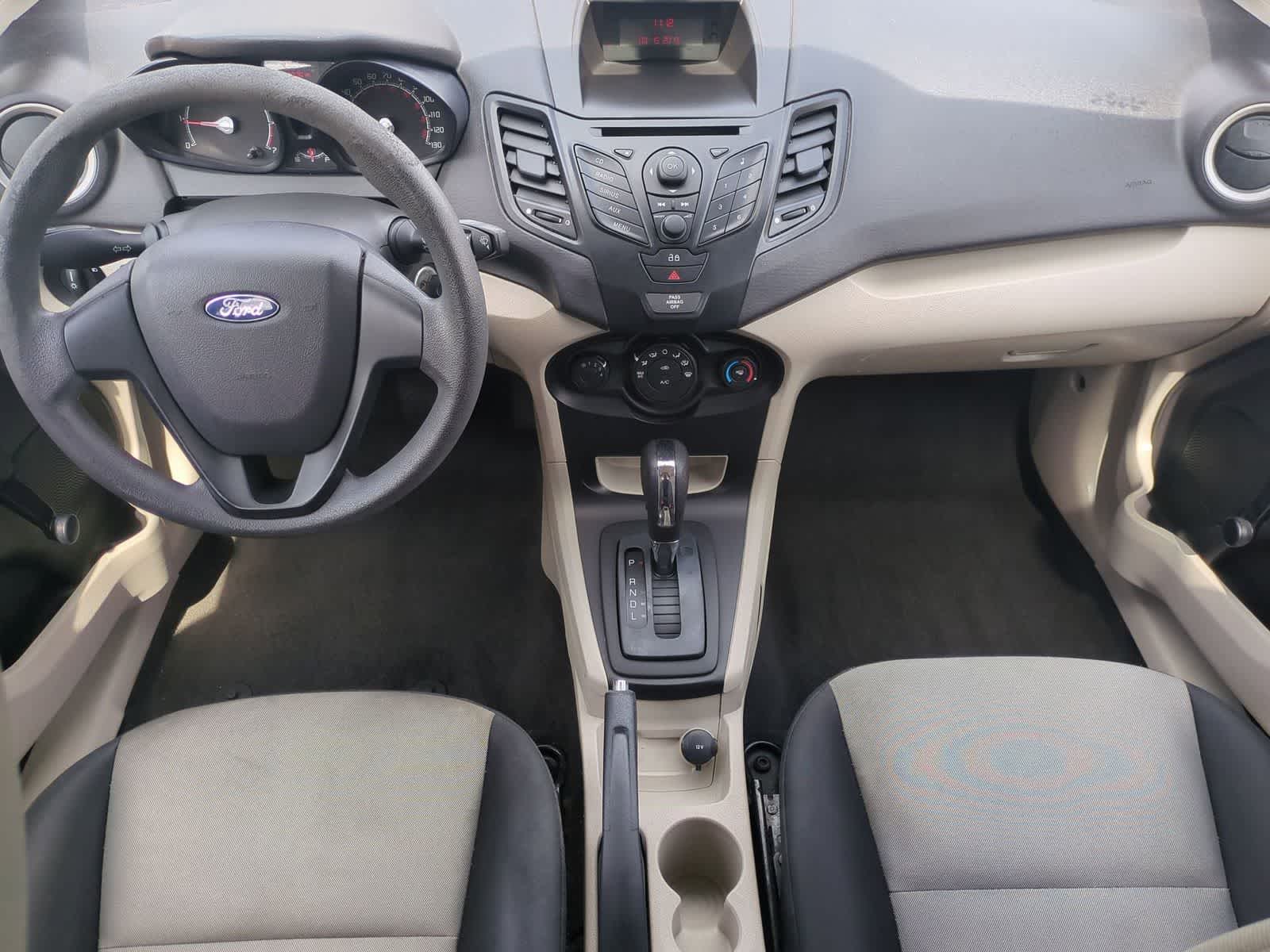 Thumbnail: 2013 Ford Fiesta - 15