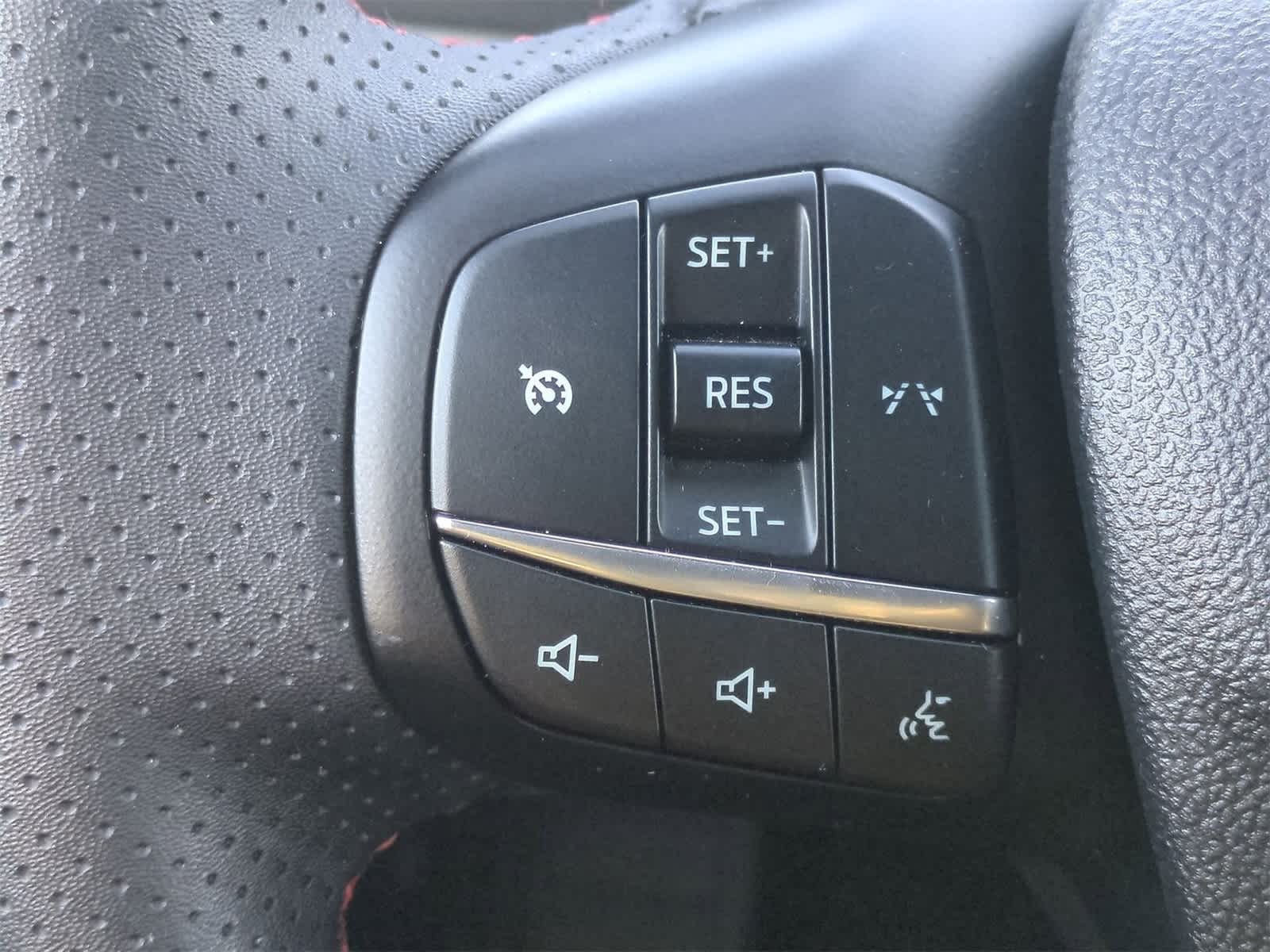 Thumbnail: 2025 Ford Escape - 23