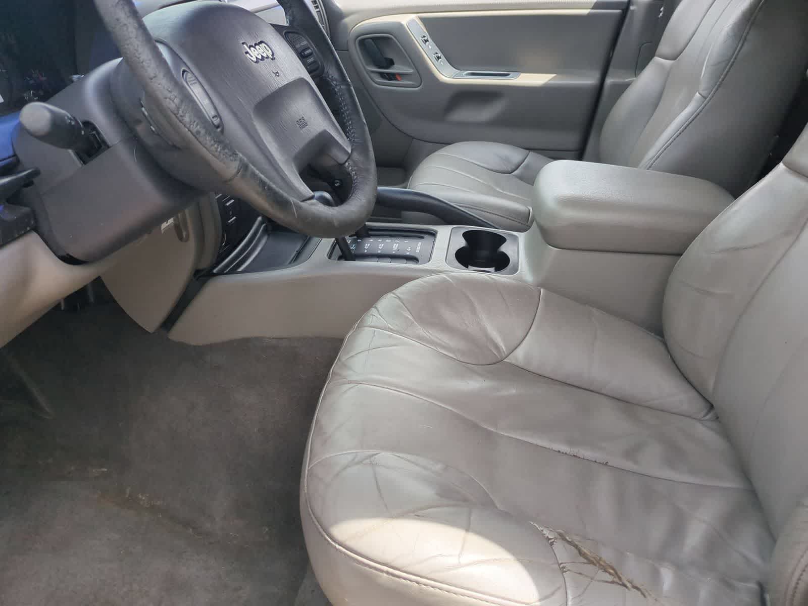 Thumbnail: 2001 Jeep Grand Cherokee - 16