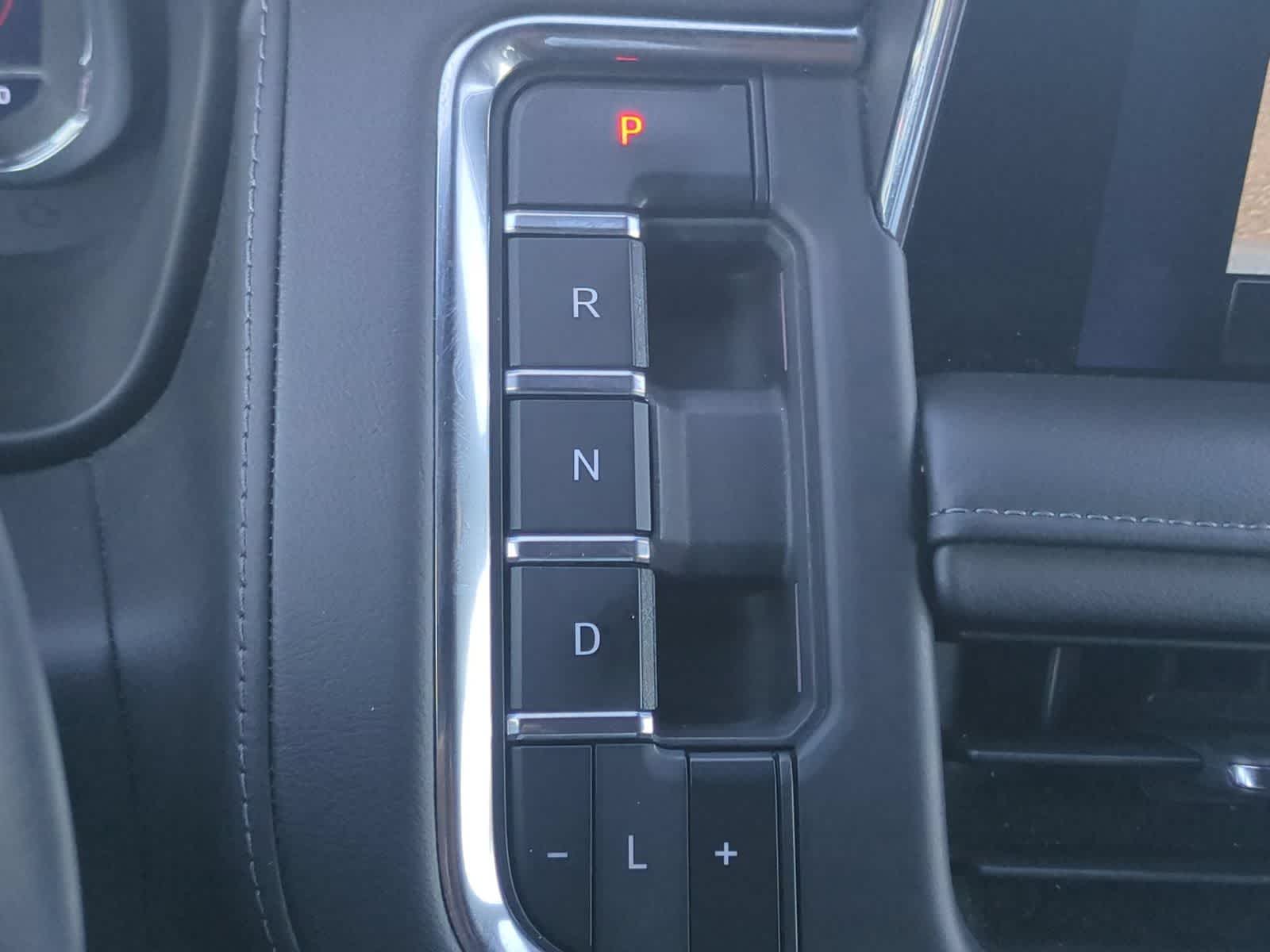 2024 Chevrolet Tahoe LT - Photo 32