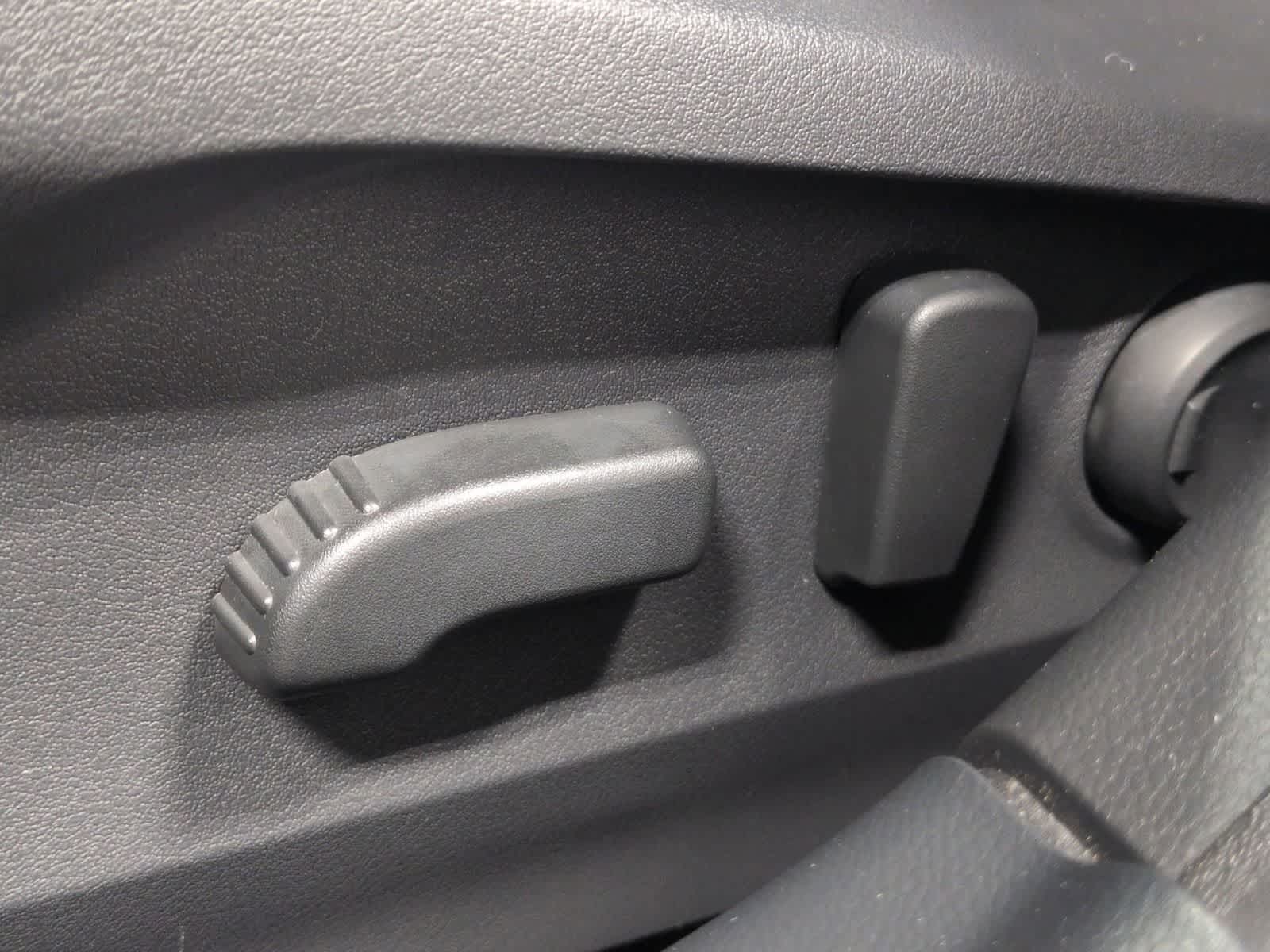 Thumbnail: 2025 Subaru Outback - 25