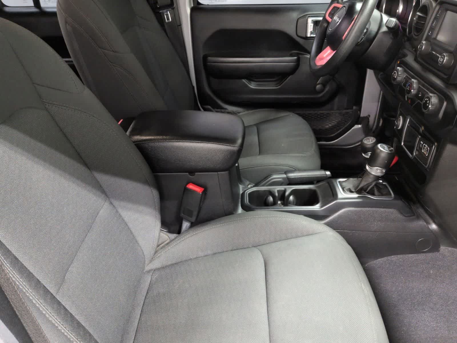 Thumbnail: 2020 Jeep Wrangler - 22