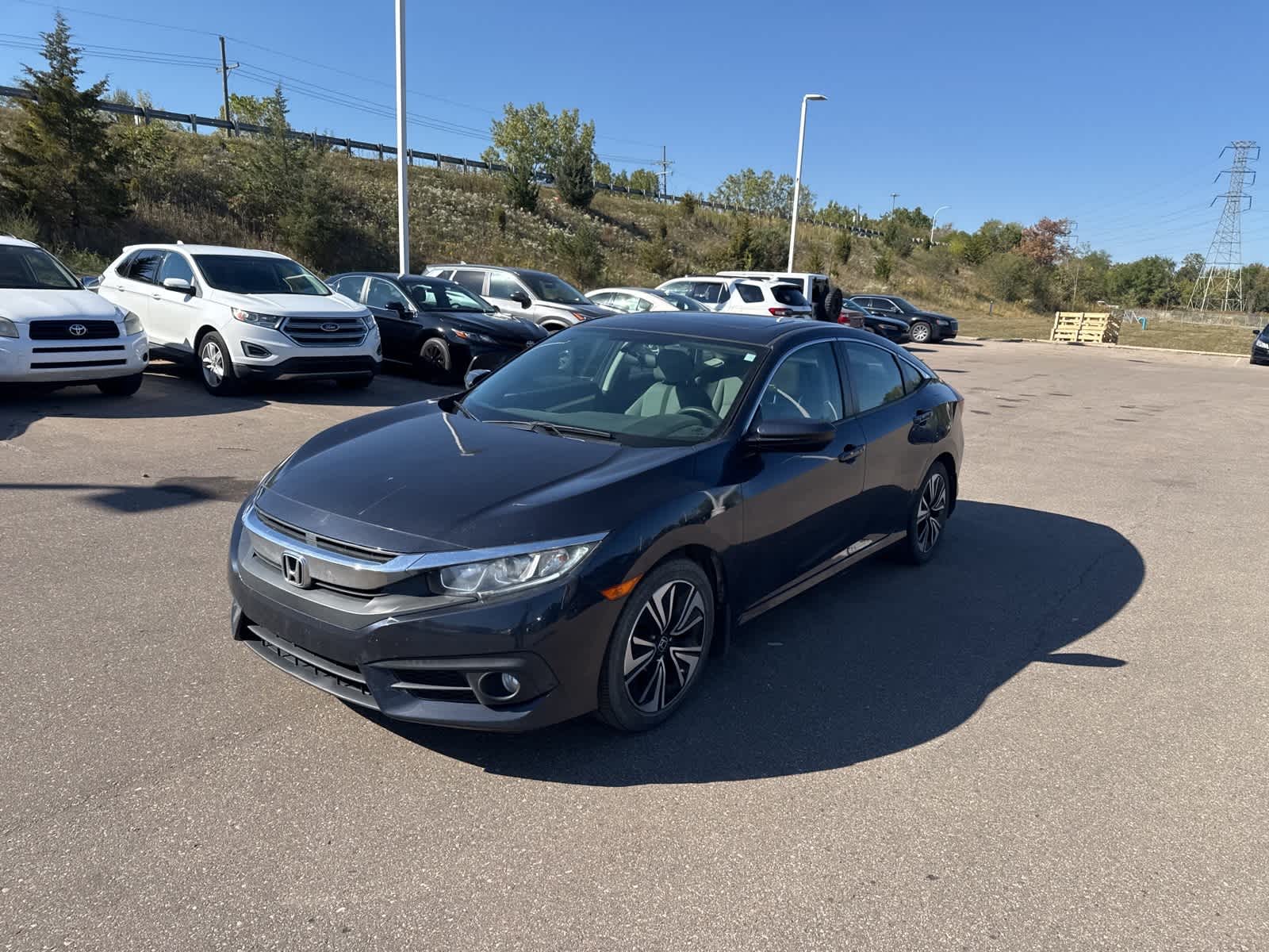 2017 Honda Civic EX-T photo 3