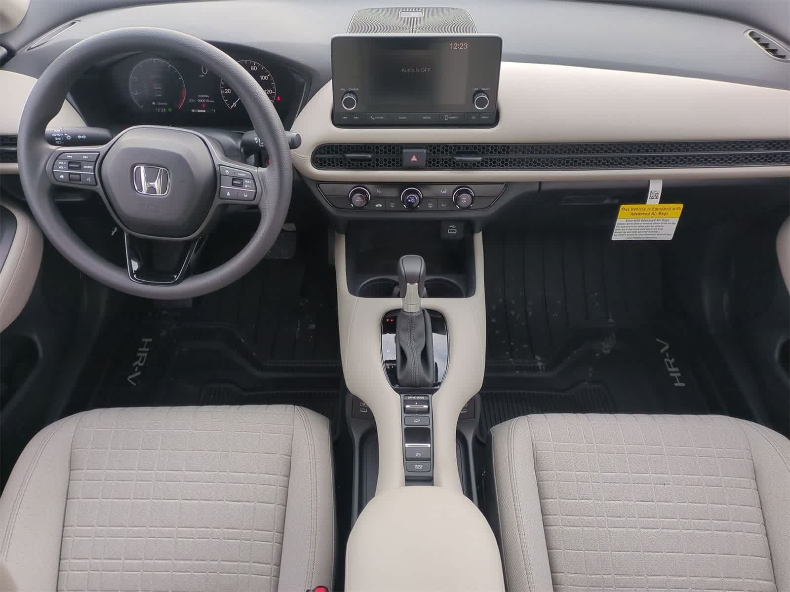 2025 Honda HR-V LX 15