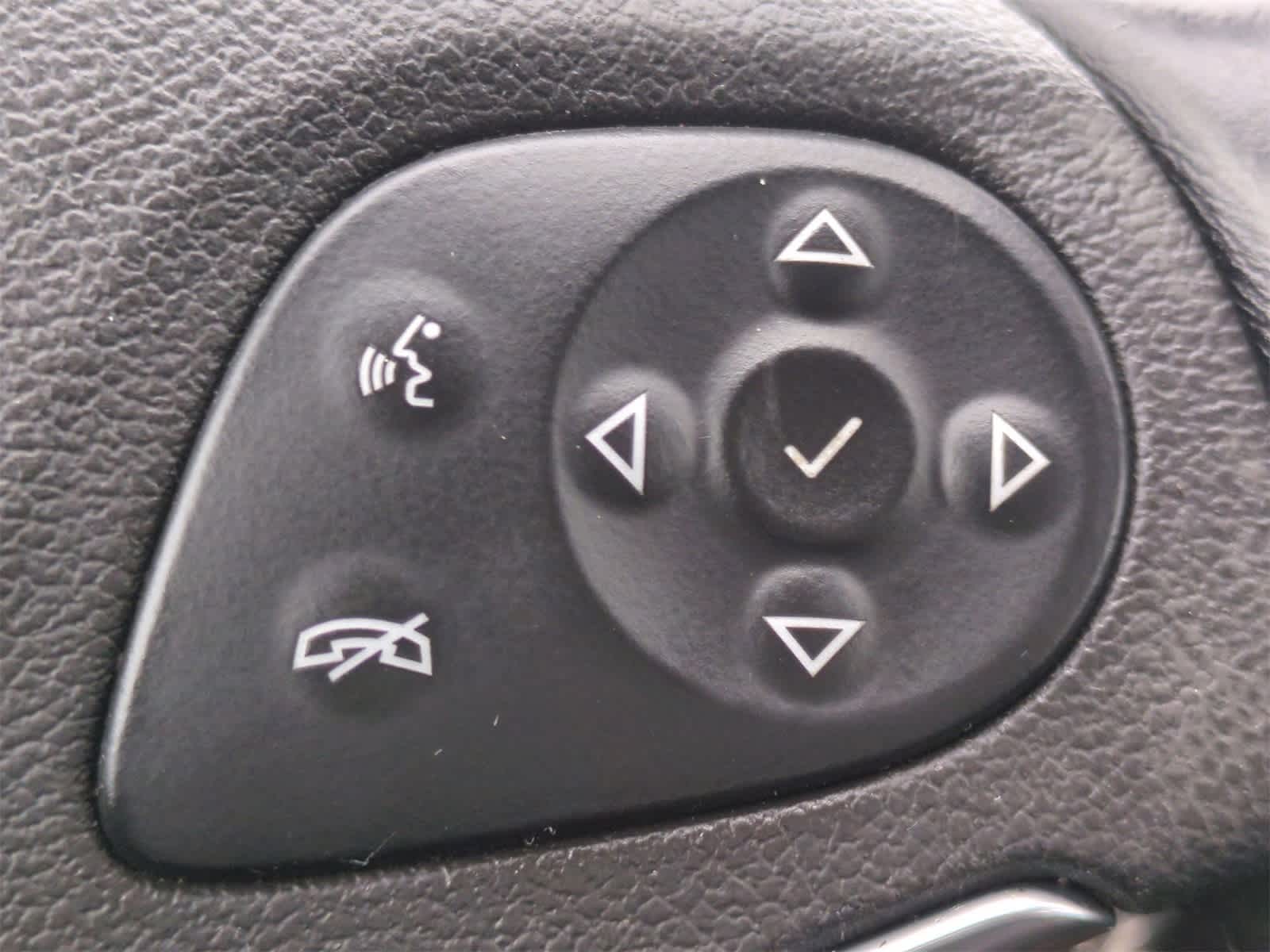 Thumbnail: 2015 Chevrolet Impala - 24
