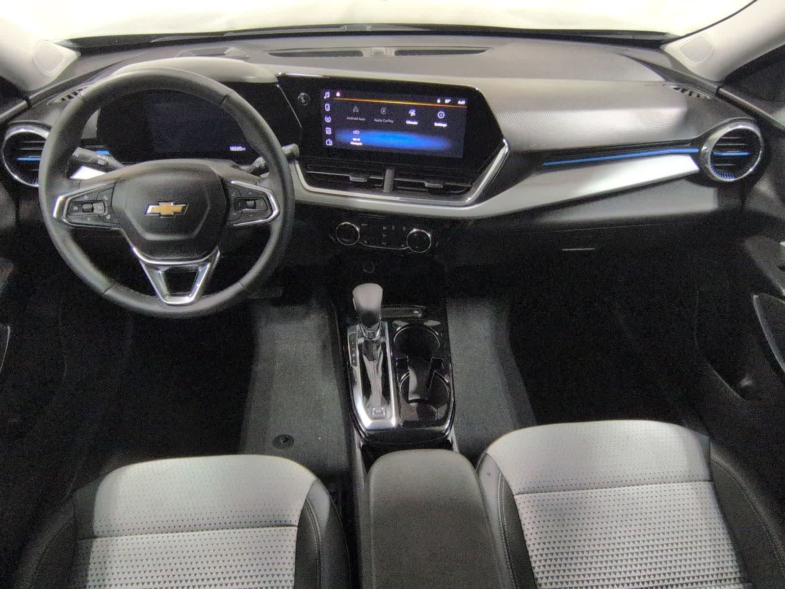 Thumbnail: 2025 Chevrolet Trax - 16