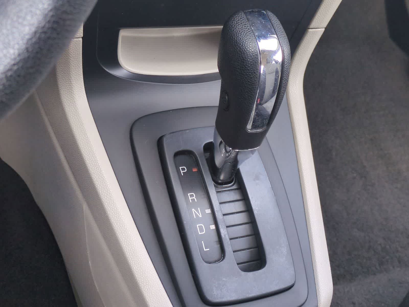 Thumbnail: 2013 Ford Fiesta - 28