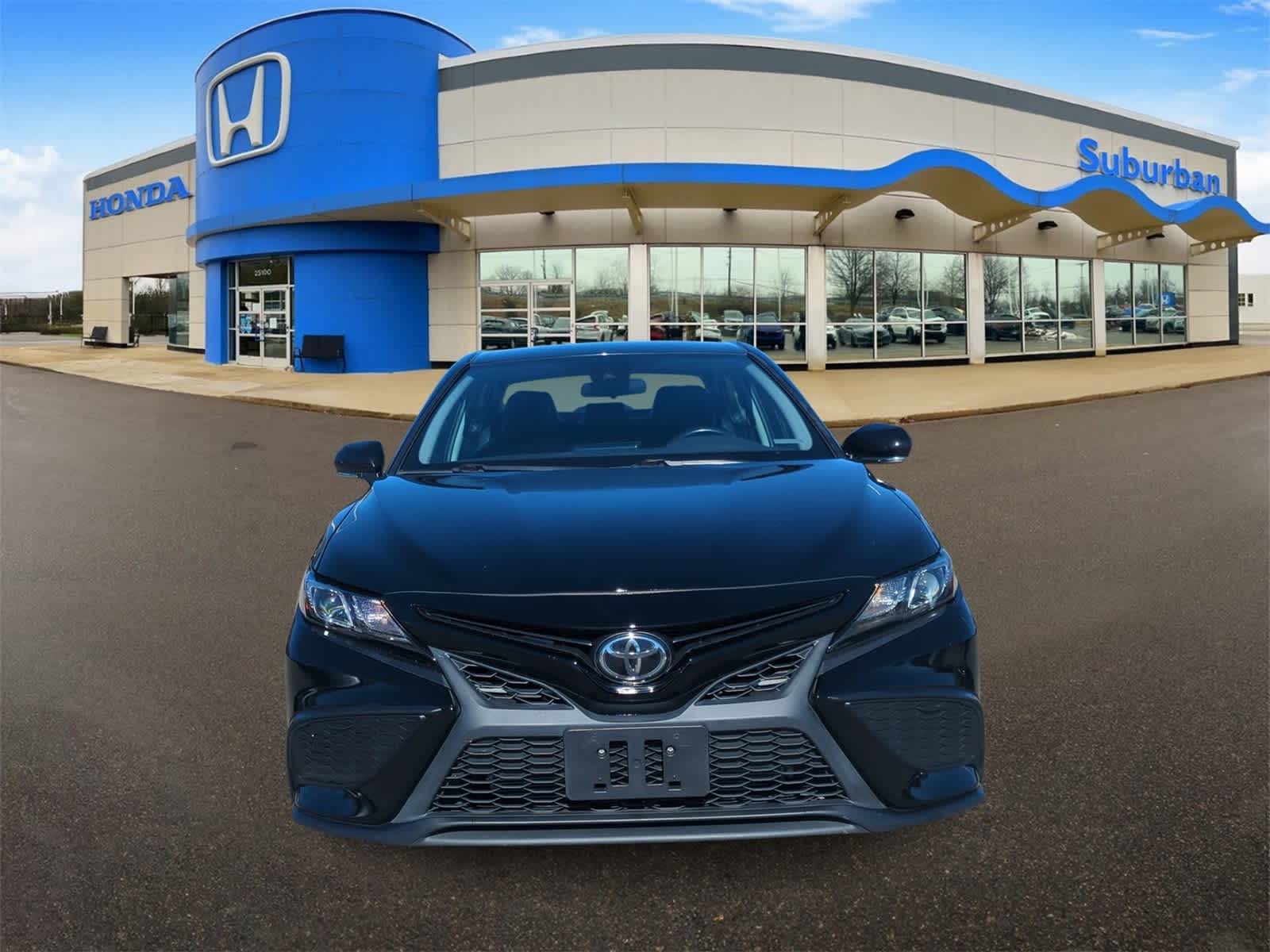 Thumbnail: 2021 Toyota Camry - 3