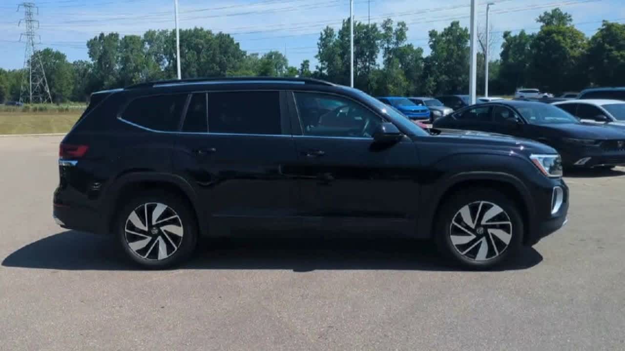 Thumbnail: 2024 Volkswagen Atlas - 9