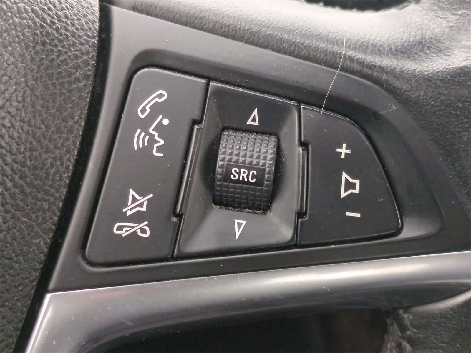 Thumbnail: 2013 Buick Verano - 26