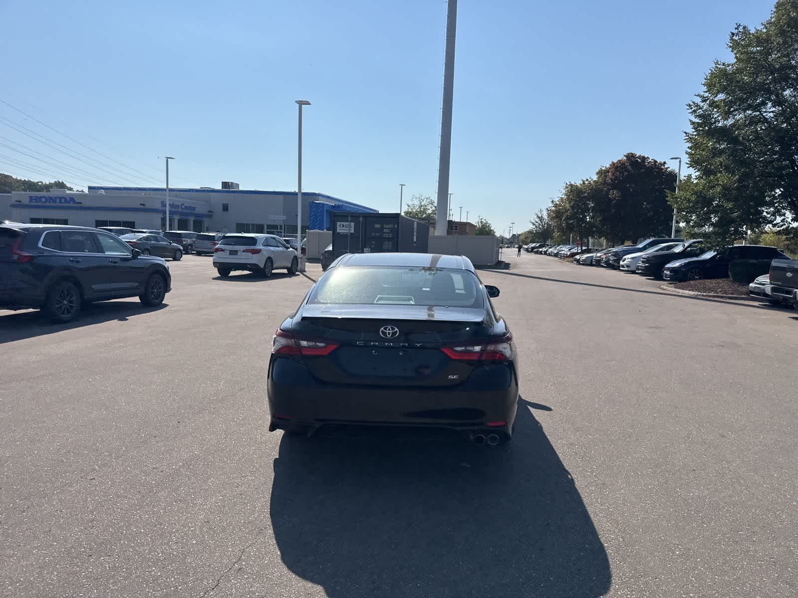 Thumbnail: 2021 Toyota Camry - 23