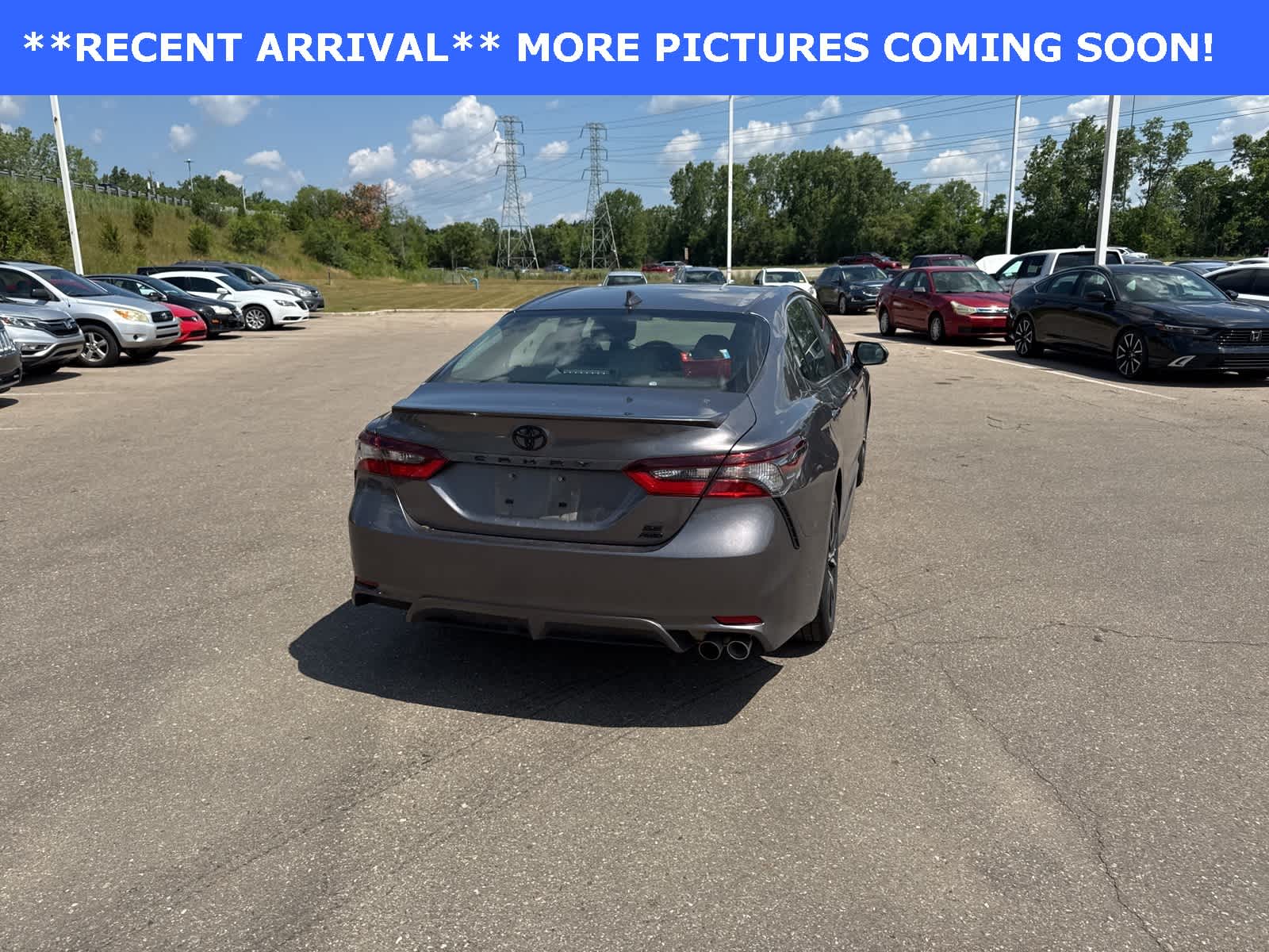 Thumbnail: 2023 Toyota Camry - 14