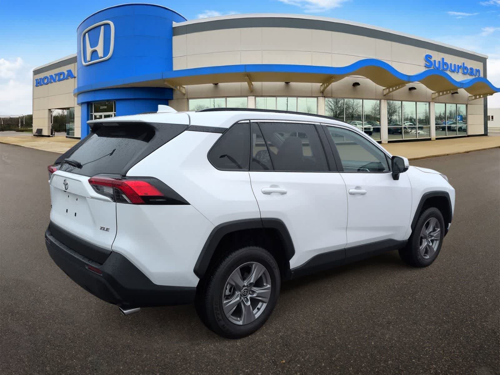 Thumbnail: 2025 Toyota RAV4 - 8