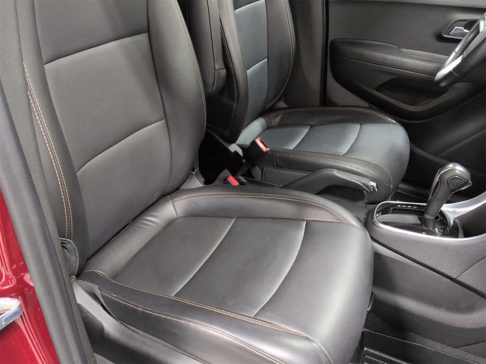 Thumbnail: 2019 Chevrolet Trax - 24