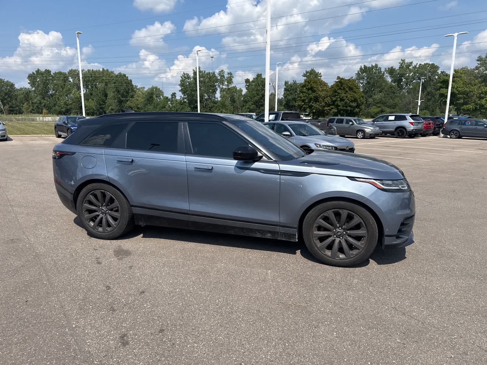 Thumbnail: 2018 Land Rover Range Rover Velar - 9