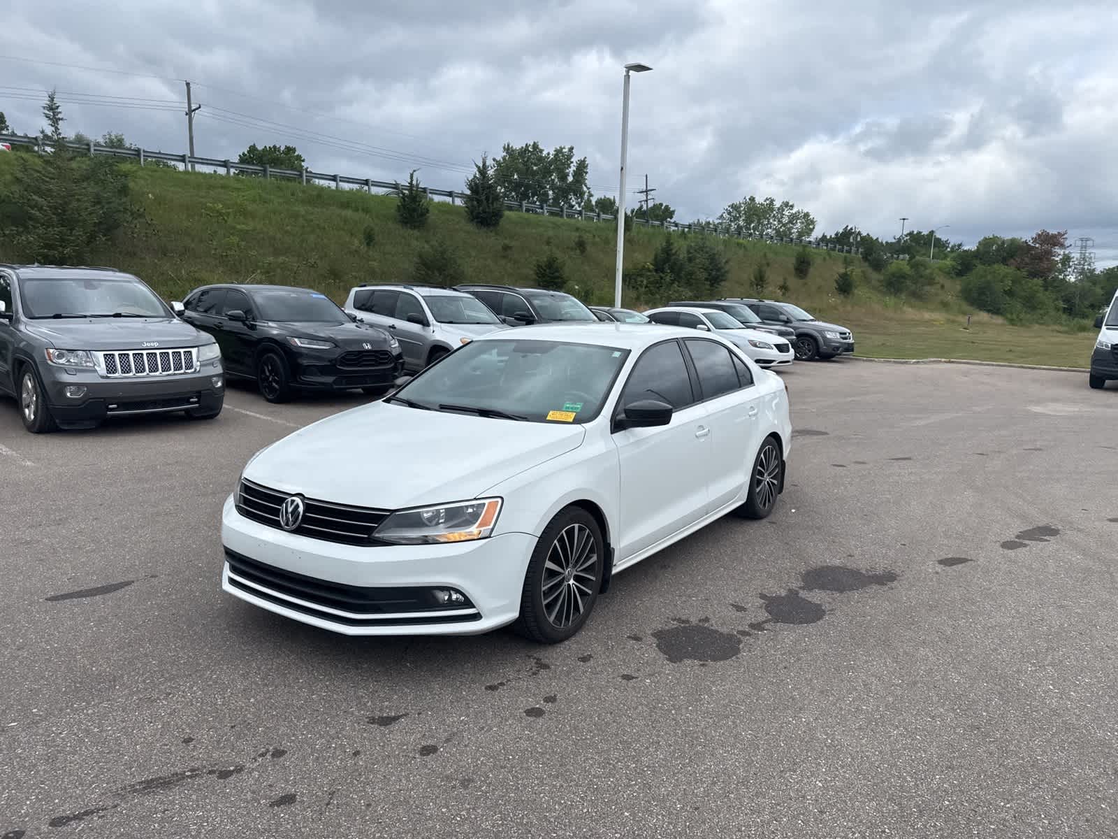 Thumbnail: 2016 Volkswagen Jetta - 2
