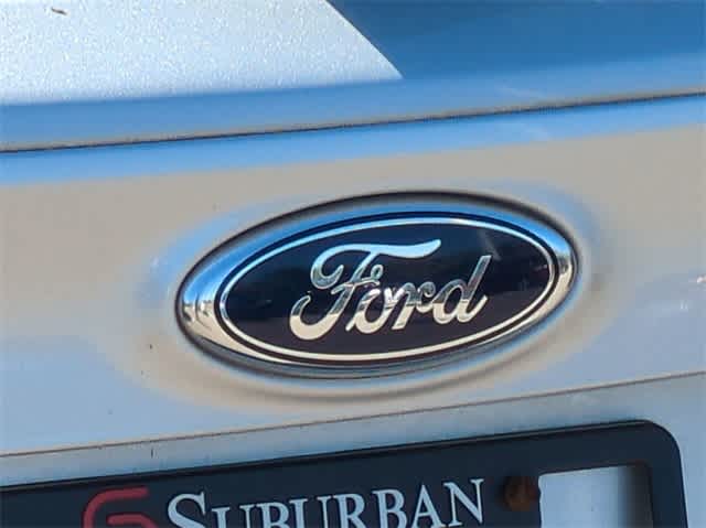 2013 Ford Focus SE 11