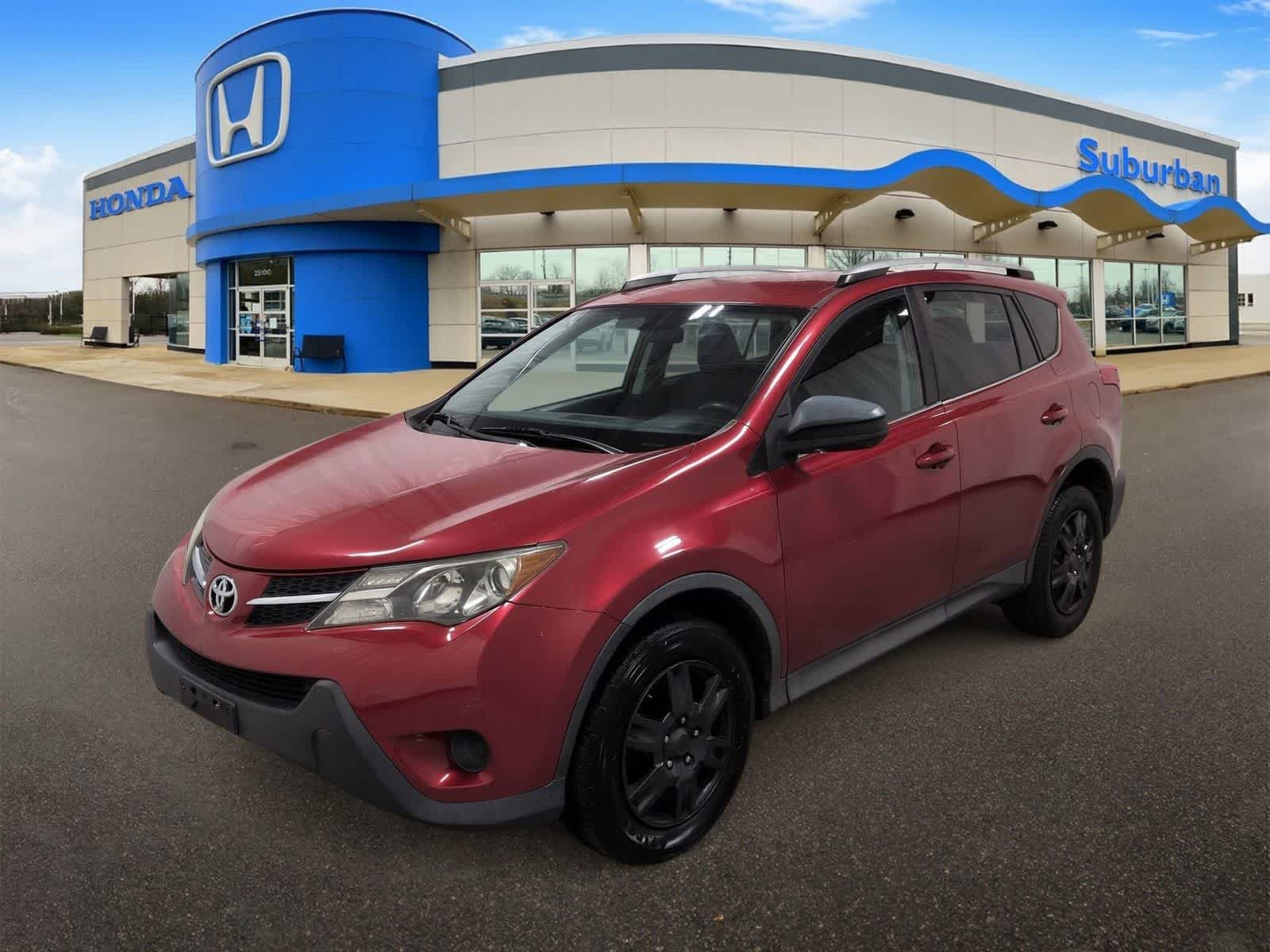 Thumbnail: 2015 Toyota RAV4 - 4