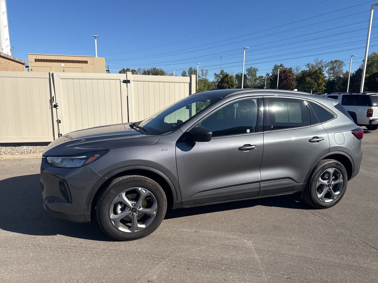 Thumbnail: 2025 Ford Escape - 1