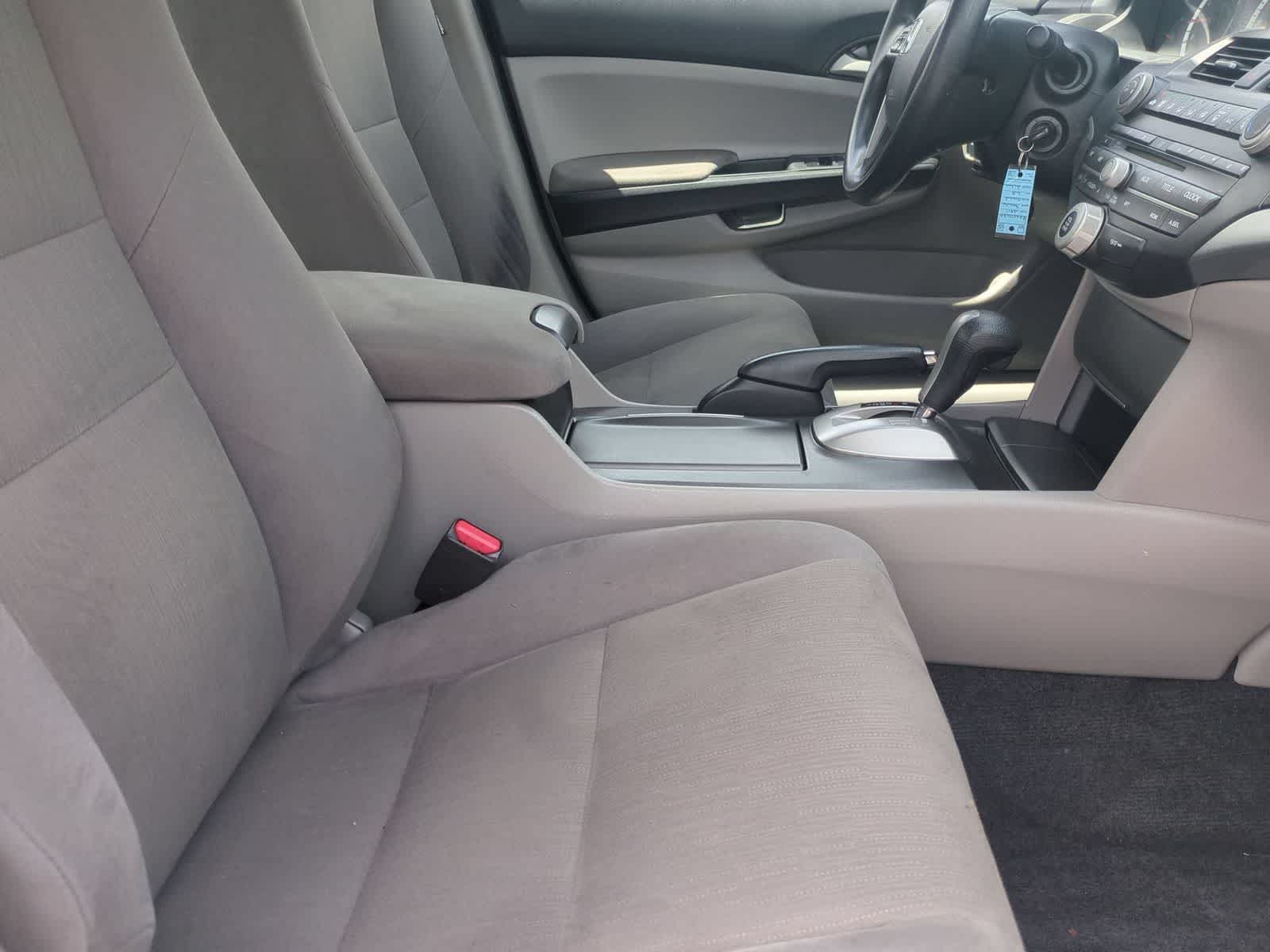 Thumbnail: 2011 Honda Accord - 21