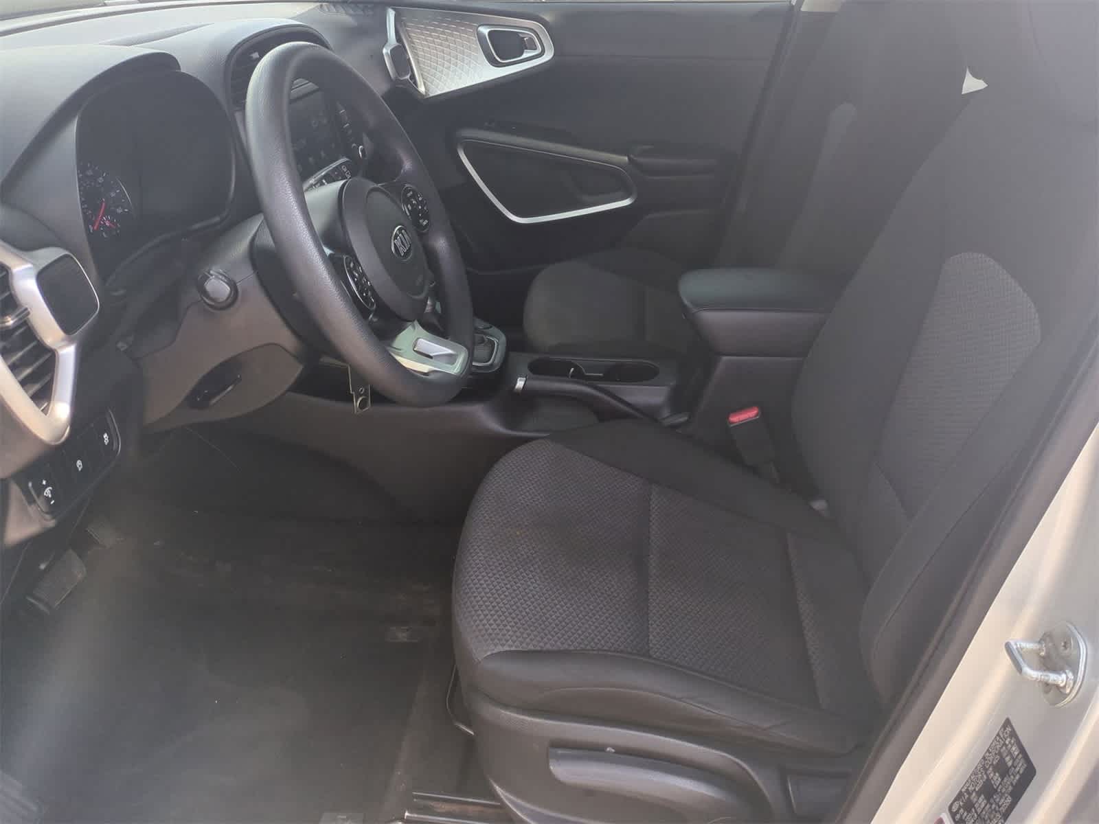 Thumbnail: 2020 Kia Soul - 16