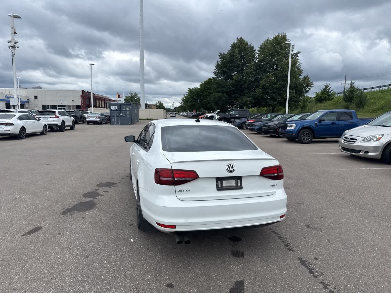 Thumbnail: 2016 Volkswagen Jetta - 21