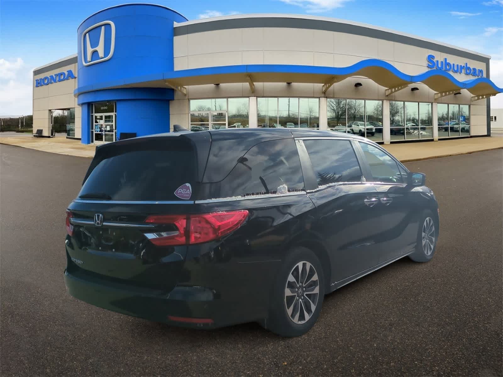 Thumbnail: 2023 Honda Odyssey - 8