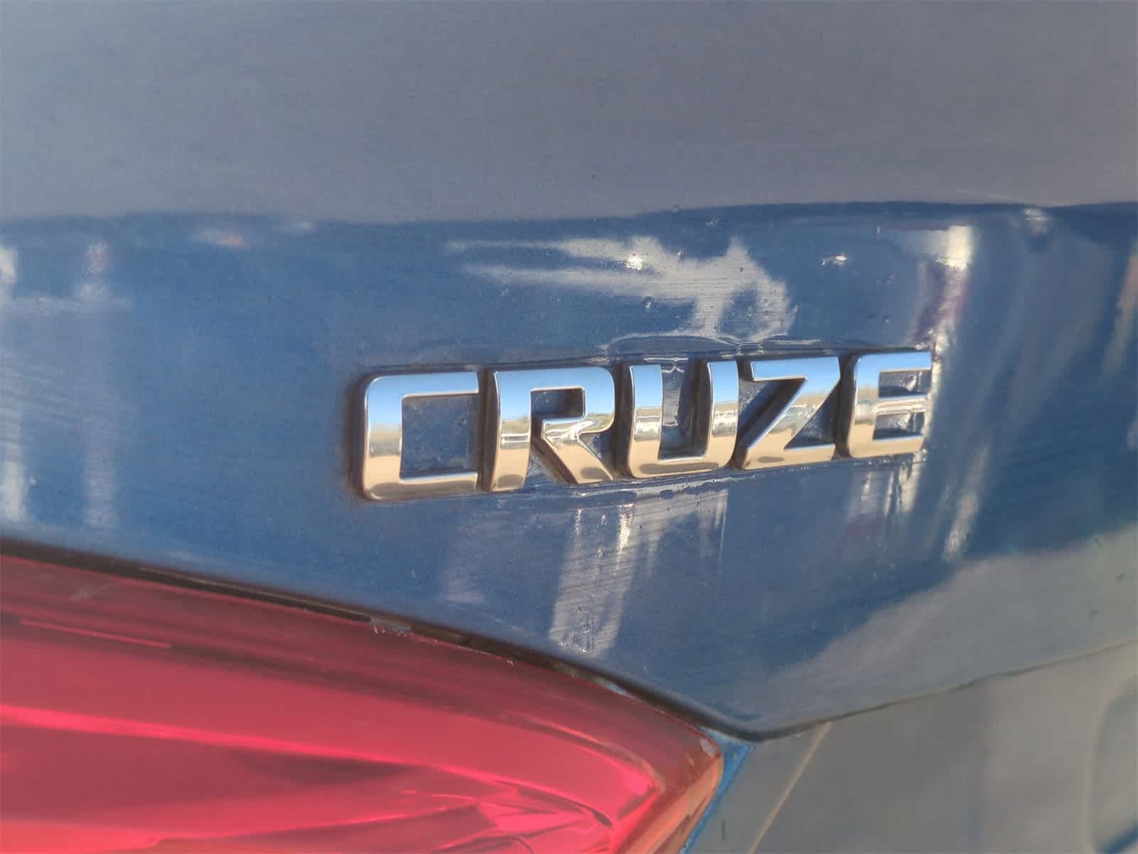 Thumbnail: 2017 Chevrolet Cruze - 14