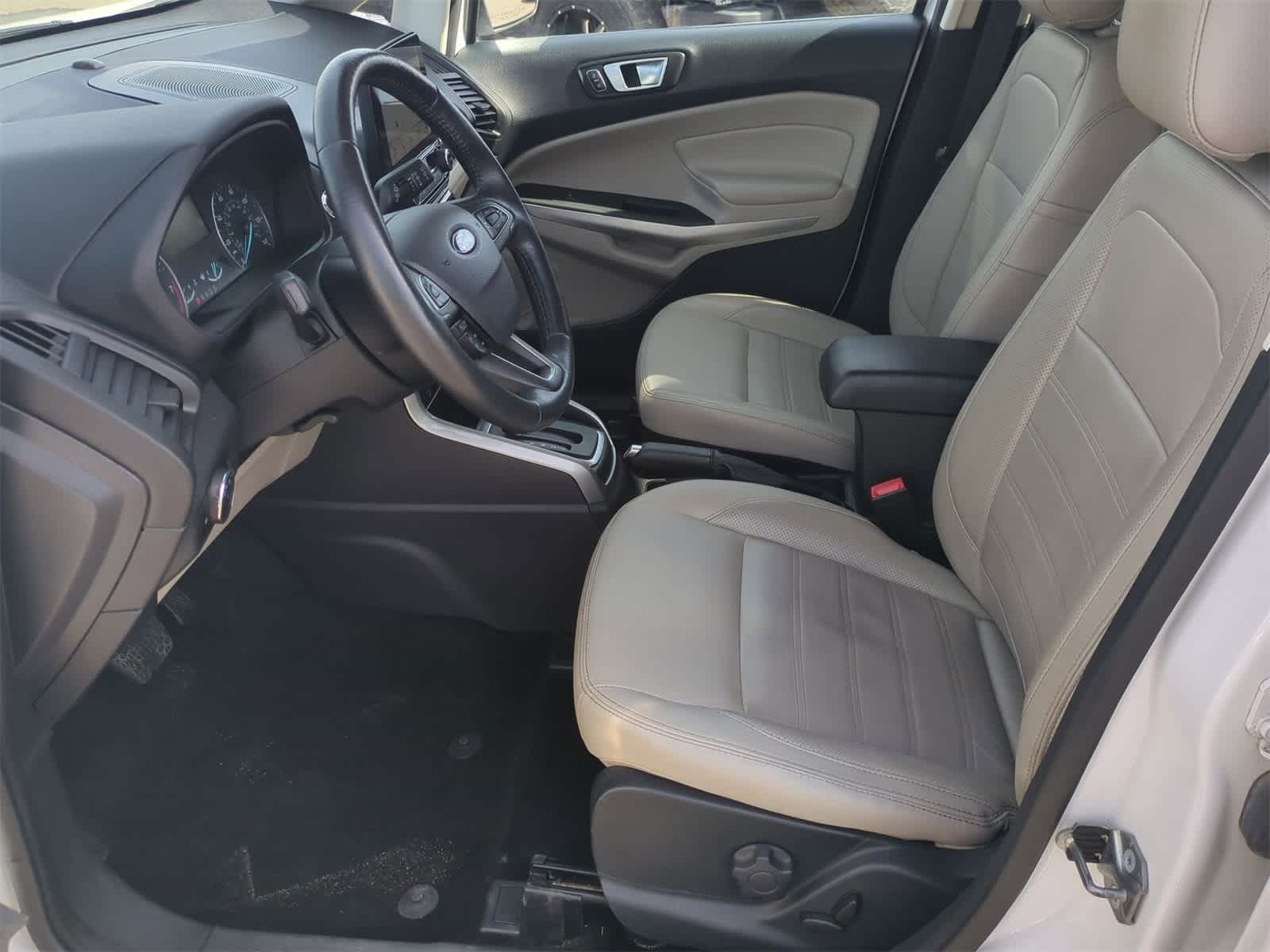 Thumbnail: 2018 Ford EcoSport - 16