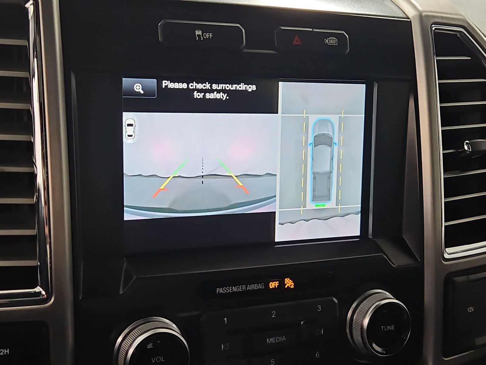 Thumbnail: 2015 Ford F-150 - 30